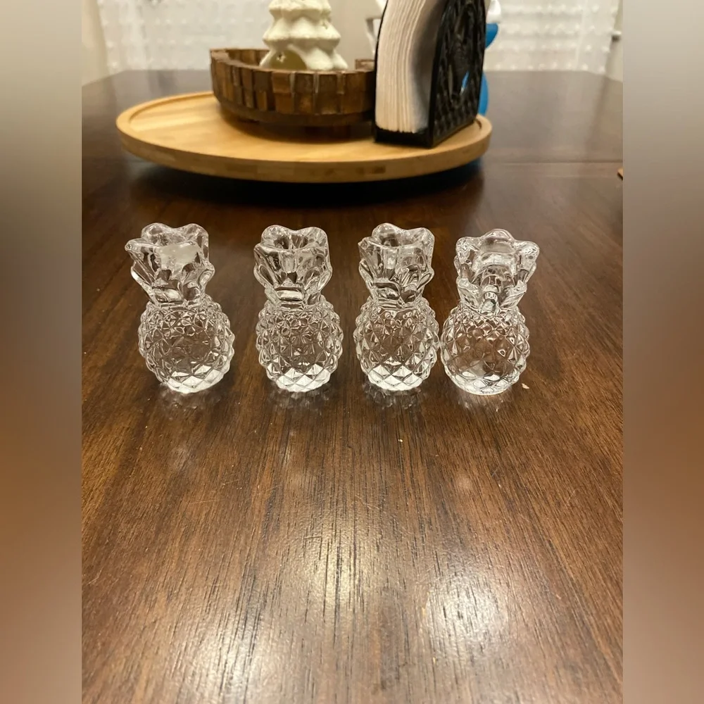Crystal Pineapple Tiny Tapers Candle Holders by Williams Sonoma Set Of 4